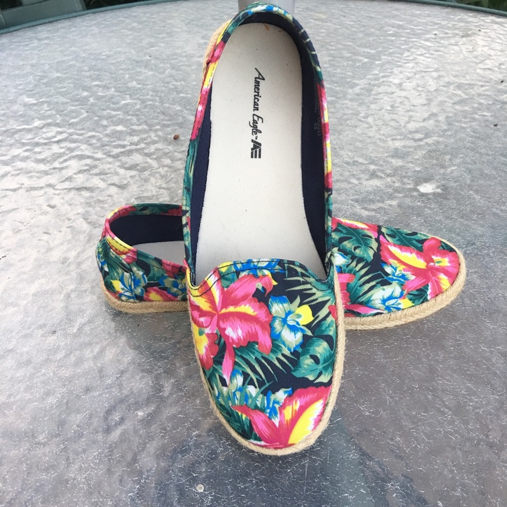Flora shoes
